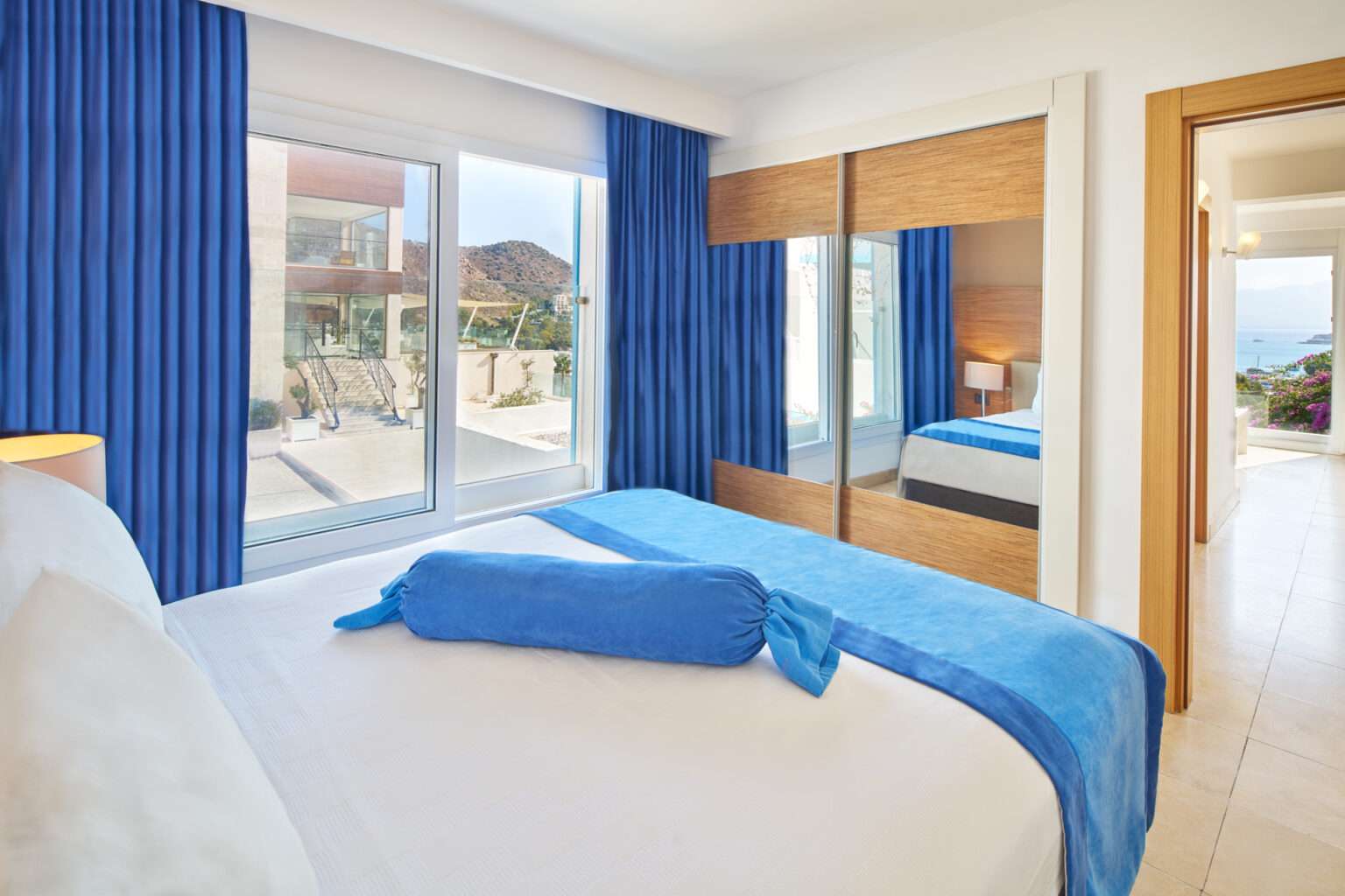Club 1+1 Deniz Manzaralı